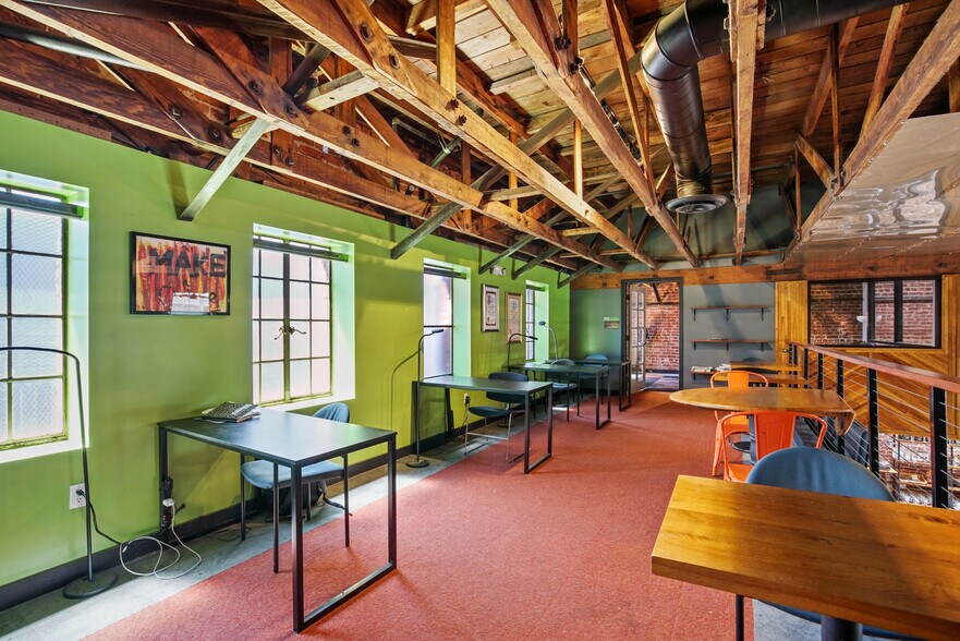 More Photos Of 1965 Vermont Avenue, Los Angeles Industrial For Sale