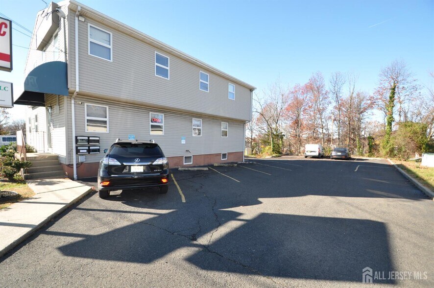 More Photos Of 2 Austin Ave, Iselin Office For Lease