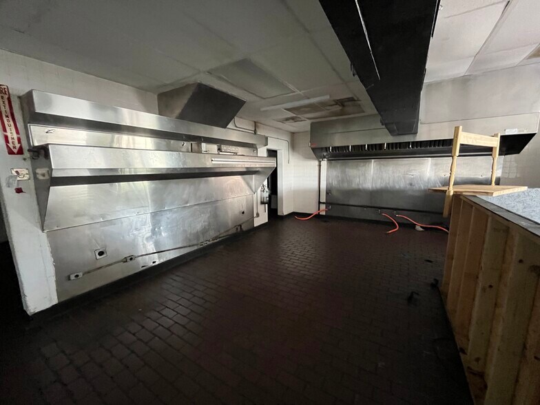 More Photos Of 1202 E Andrews Ave, Henderson Fast Food For Lease