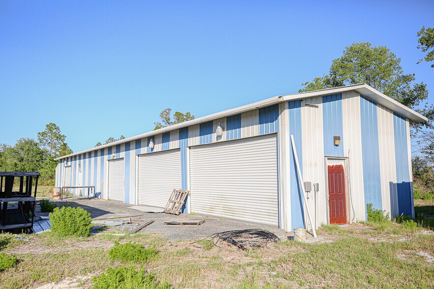 More Photos Of 4425 W US 98, Perry Manufacturing For Sale