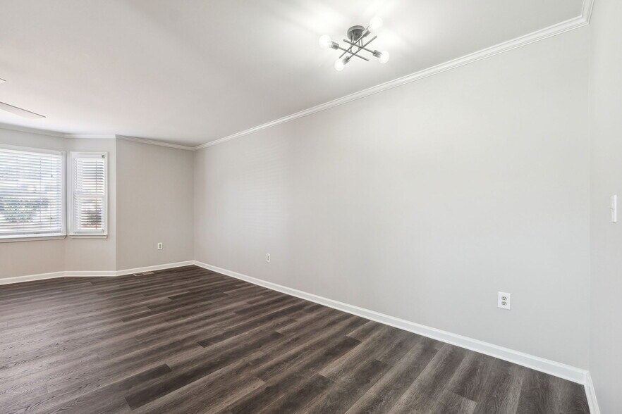 2071 Defoors Ferry Road NW, Atlanta, GA 30318 Apartments For Sale