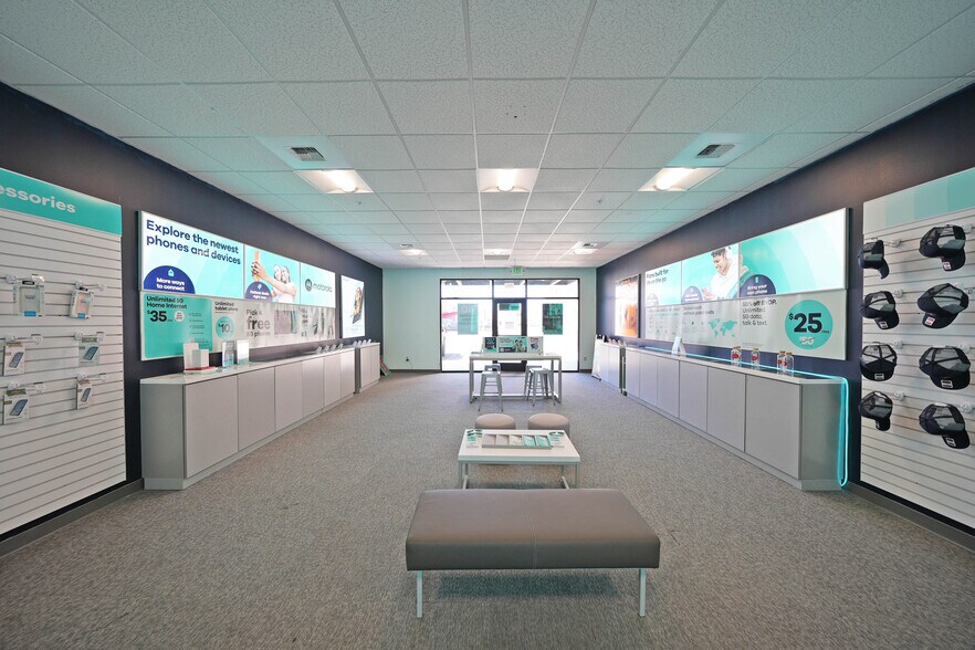 More Photos Of 107-111 S 1st St, Yakima Storefront Retail Office For Lease