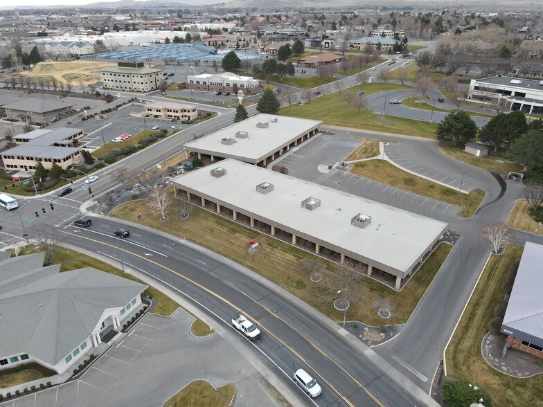 Primary Photo Of 8203 W Quinault Ave, Kennewick Office For Lease