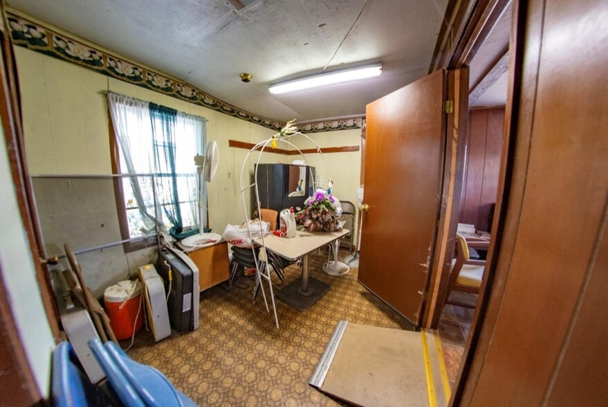 More Photos Of 6200 County Rd 42200 Road, Paris Religious Facility For Sale