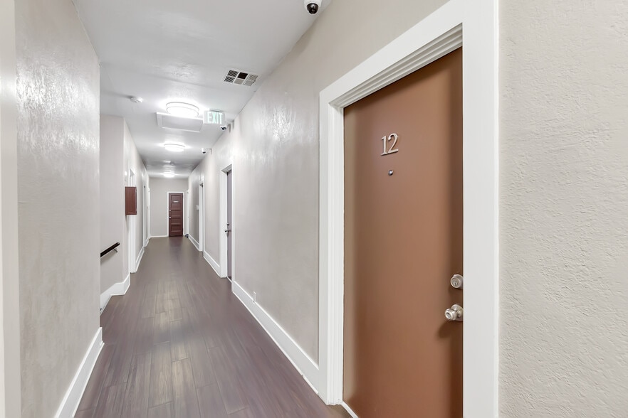 More Photos Of 800-808 N Avalon Blvd, Wilmington Storefront Retail Office For Lease