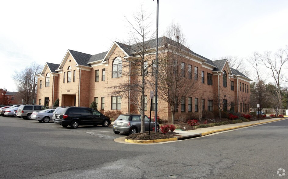 More Photos Of 6400 Grovedale Dr, Franconia Unknown For Lease