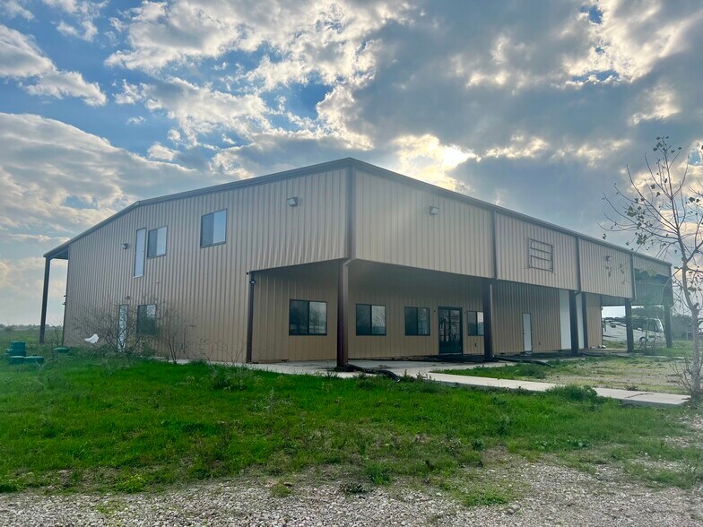 More Photos Of 36847 Richard Frey Rd, Hempstead Light Manufacturing For Lease