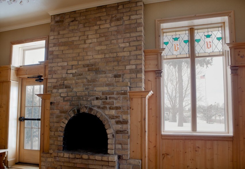 More Photos Of 212 Main St W, New Prague Hotel For Sale