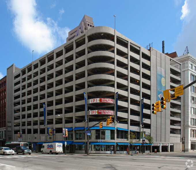 Primary Photo Of 2047 Ontario St, Cleveland Parking Garage For Lease