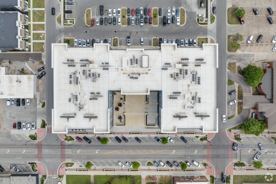 More Photos Of 305 N Main St, Broken Arrow Apartments For Lease