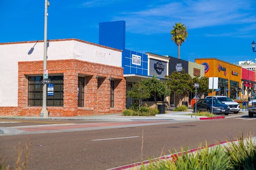 More Photos Of 206-212 Freeman St, Oceanside Storefront For Lease