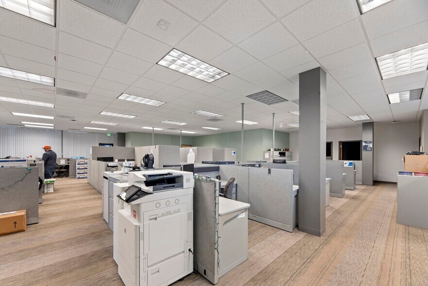 More Photos Of 223 E Thousand Oaks Blvd, Thousand Oaks Office For Lease