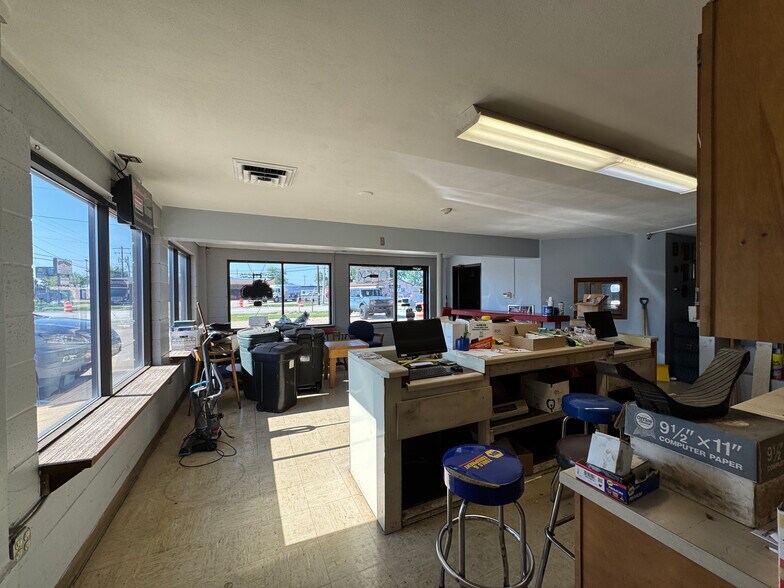 More Photos Of ,  Unknown For Sale