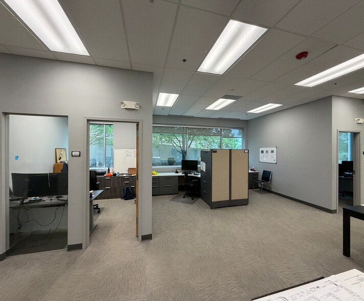 More Photos Of 5610 Ward Rd, Arvada Light Manufacturing For Sale