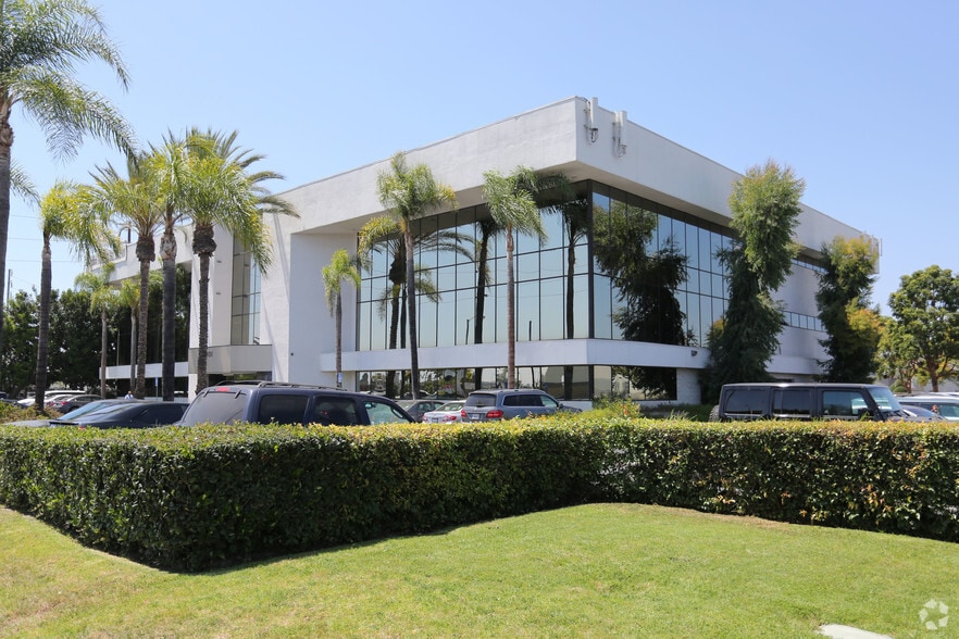 More Photos Of 6101 Ball Rd, Cypress Office For Lease