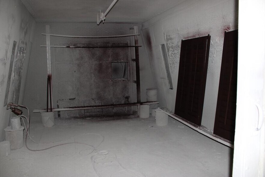 More Photos Of 11020 Argal Ct, El Paso Warehouse For Sale