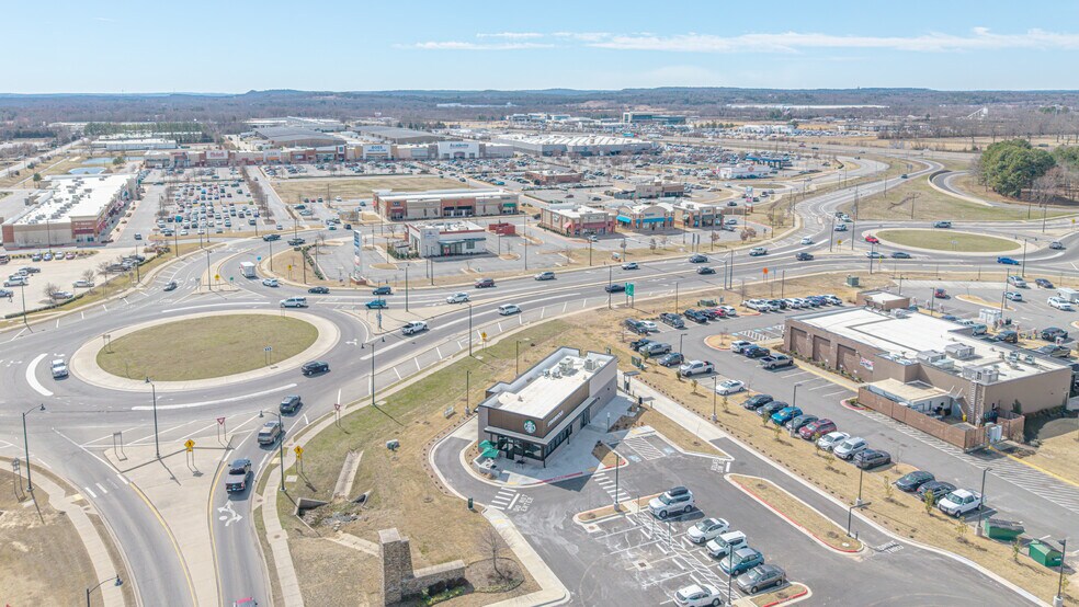 More Photos Of 945 Amity rd, Conway General Retail For Sale