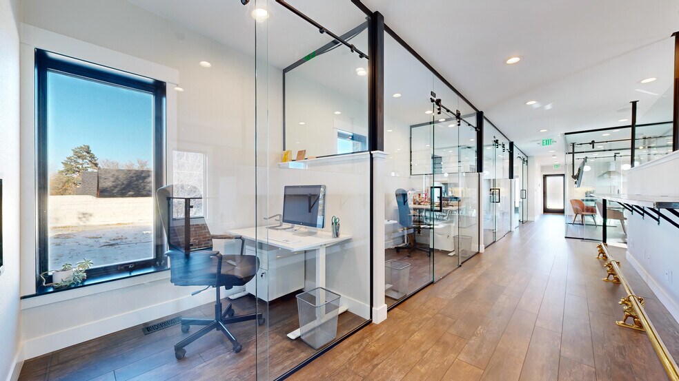 More Photos Of 3700 N Franklin St, Denver Office For Sale