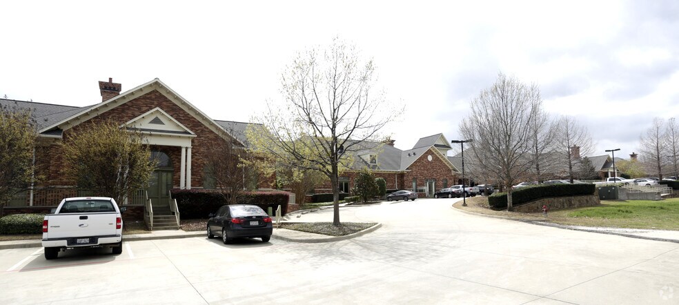 More Photos Of 1600 W Northwest Hwy, Grapevine Medical For Lease