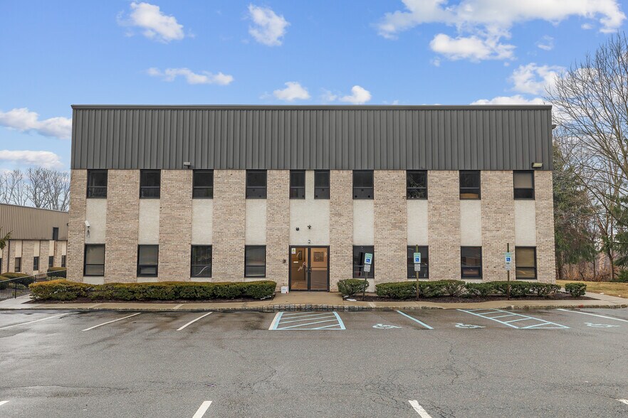 More Photos Of 230 US Highway 206, Flanders Medical For Lease