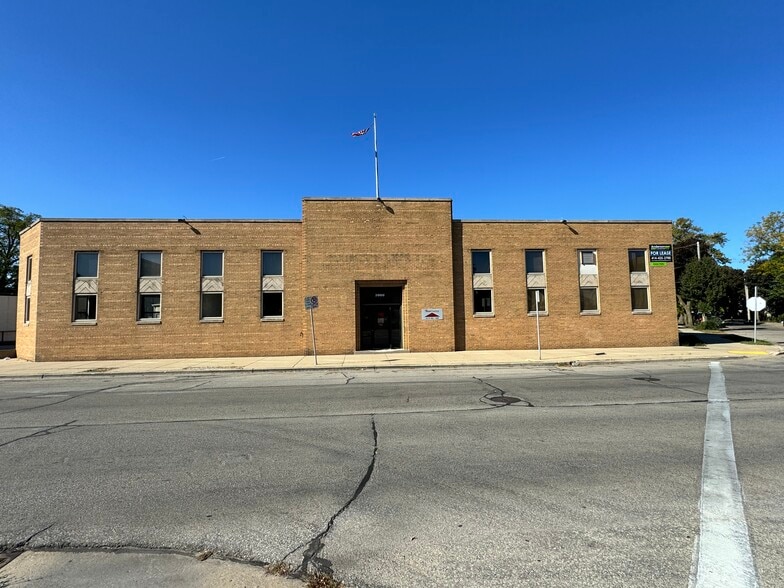 More Photos Of 3000 W Forest Home Ave, Milwaukee Manufacturing For Sale