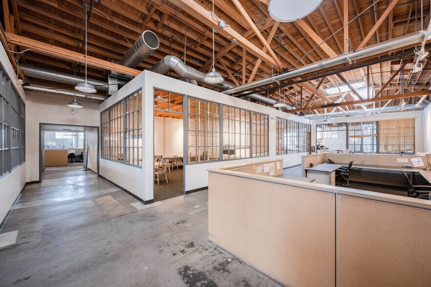 More Photos Of 1630-1638 12th St, Santa Monica Loft Creative Space For Sale