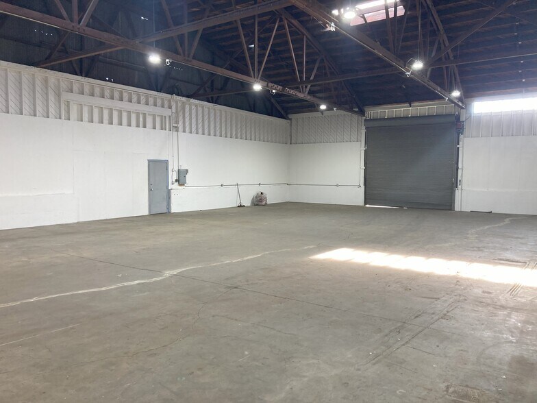 More Photos Of 1466 Davidson Ave, San Francisco Industrial For Lease