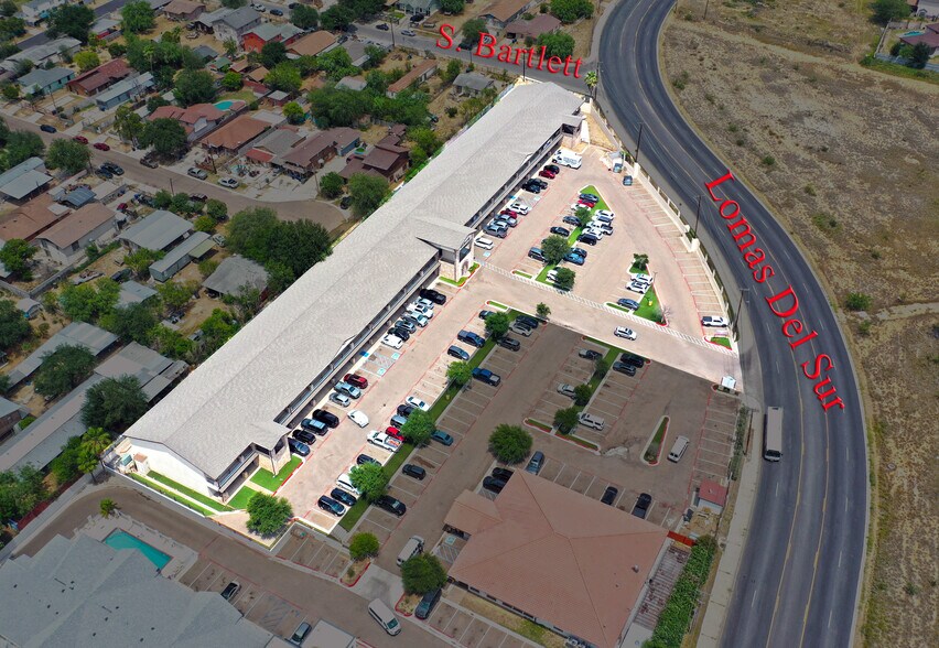 More Photos Of 2110 Lomas Del Sur Blvd, Laredo General Retail For Sale