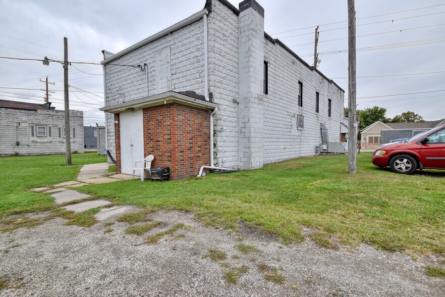 More Photos Of 4196 Main St, Perry Apartments For Sale