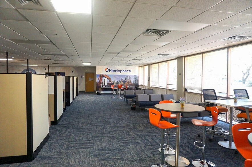 More Photos Of 8515 E Anderson, Scottsdale Research And Development For Lease