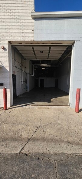 More Photos Of 2655-2711 S Dixie Hwy, Kettering Unknown For Lease