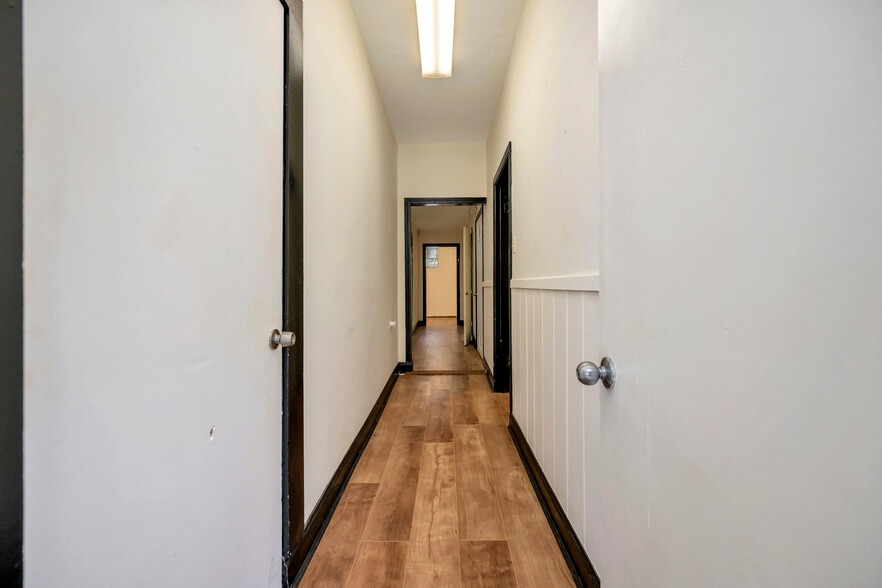 More Photos Of 2200 Evans Ave, Fort Worth Medical For Sale