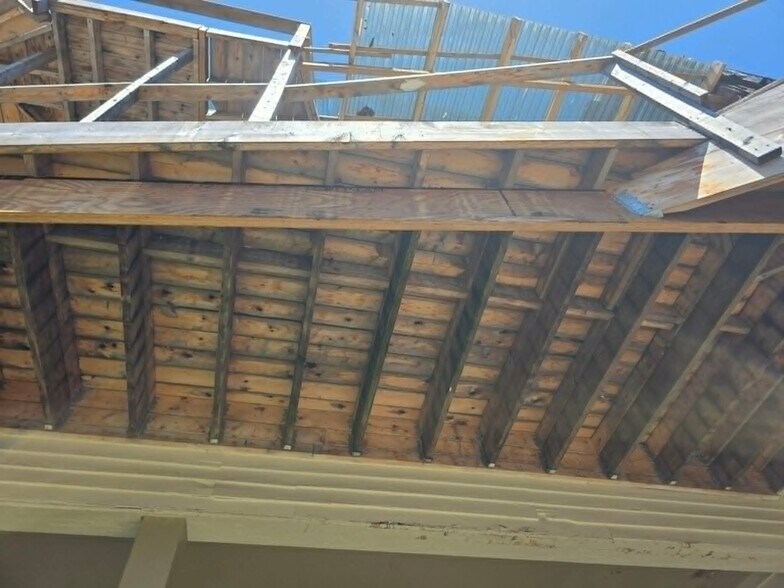 More Photos Of 33 Oak St, Brattleboro Apartments For Sale