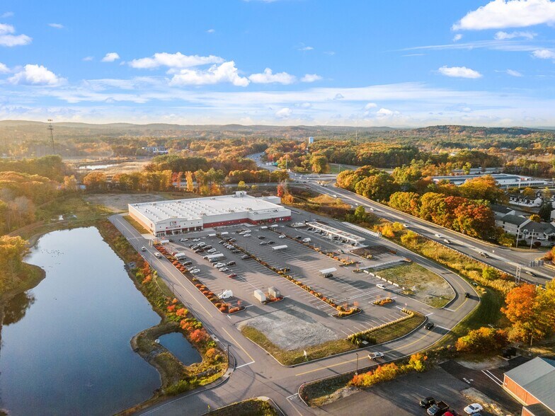 More Photos Of Lafayette Rd, Seabrook Land For Lease