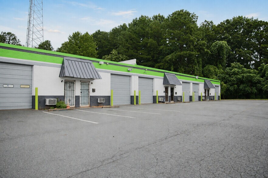 Primary Photo Of 4764 Hammermill Rd, Tucker Light Distribution For Lease