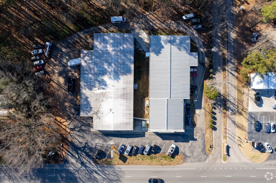 More Photos Of 5006 & 5008 New Bern Ave, Raleigh Showroom For Sale