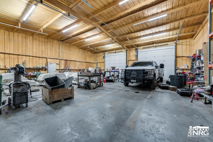 More Photos Of 9519 E CR 97, Midland Warehouse For Lease