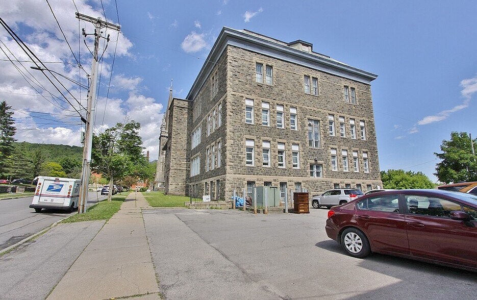 More Photos Of 636 E John St, Little Falls Apartments For Sale