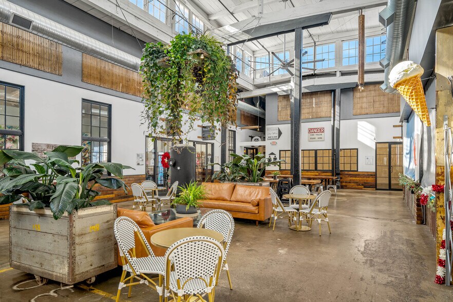 More Photos Of 825 Chattanooga Ave, Dalton Restaurant For Lease