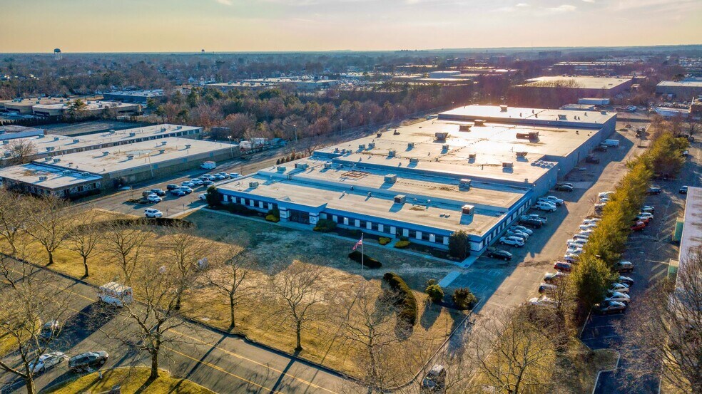 More Photos Of 100 Marcus Blvd, Hauppauge Warehouse For Lease