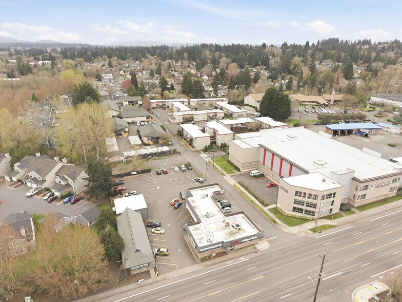 More Photos Of 12720 SW Pacific Hwy, Tigard General Retail For Sale