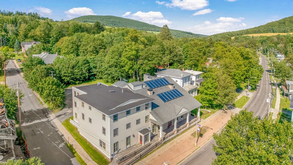 More Photos Of 56 Main St, Stamford Hotel For Sale