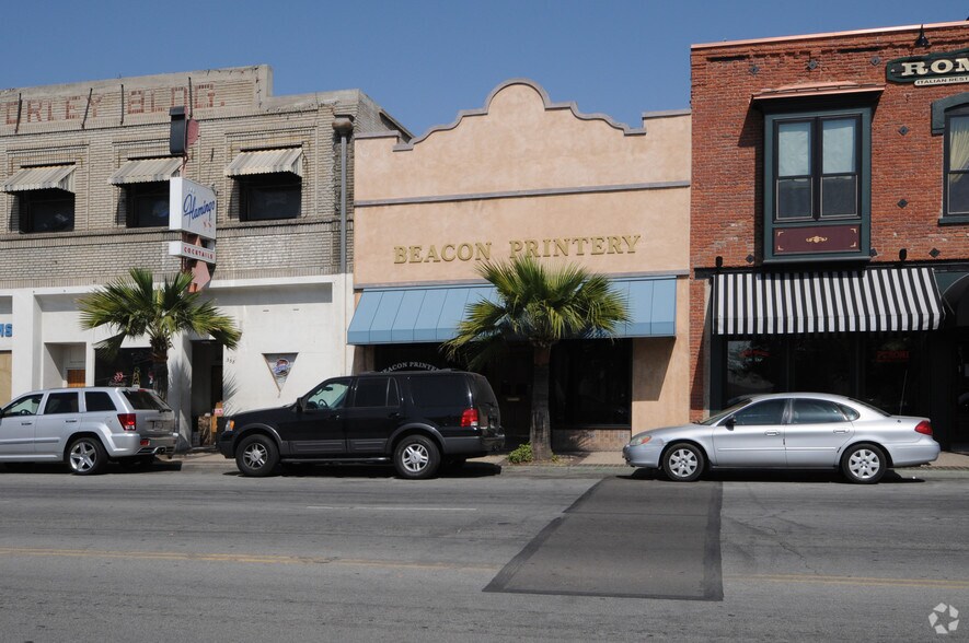 More Photos Of 336 Orange St, Redlands Freestanding For Lease