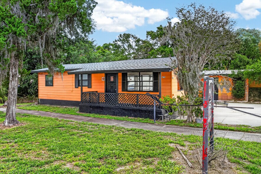 More Photos Of 670 Maguire Rd, Ocoee Industrial For Sale