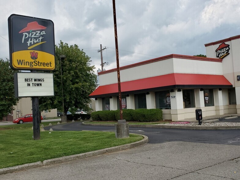 More Photos Of 7509 Preston Hwy, Louisville Restaurant For Lease