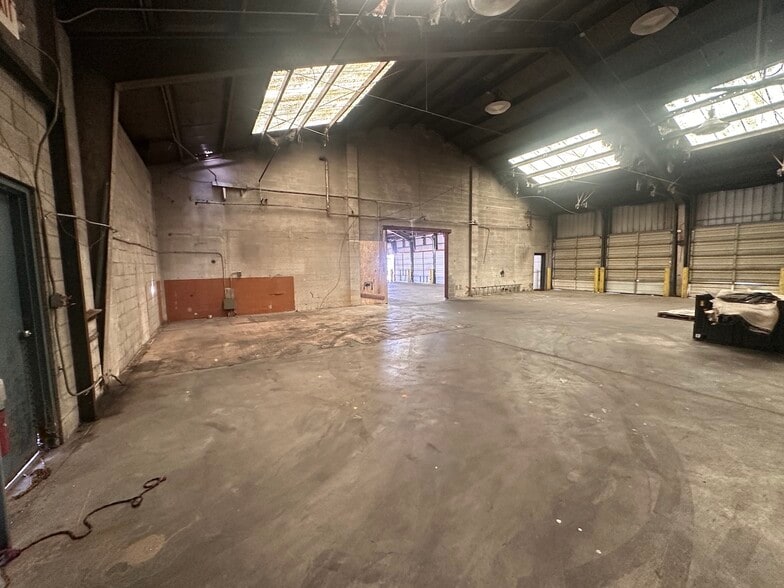 More Photos Of 2655 Buchanan Ave SW, Grand Rapids Truck Terminal For Lease