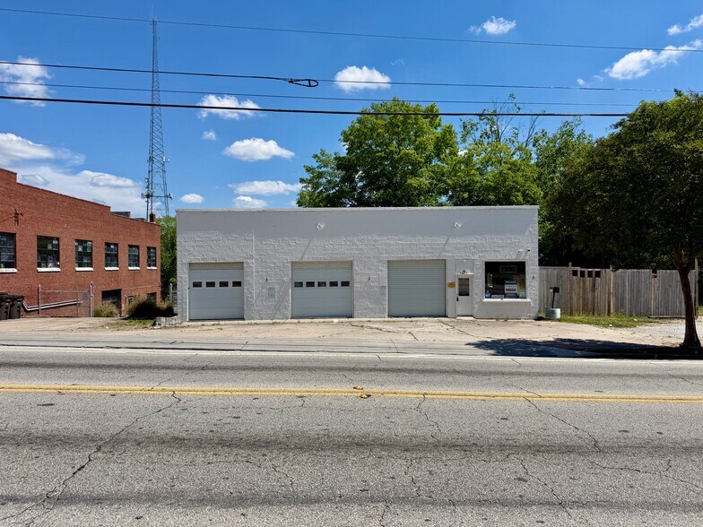More Photos Of 12471 Veterans Memorial Hwy, Douglasville Specialty For Lease