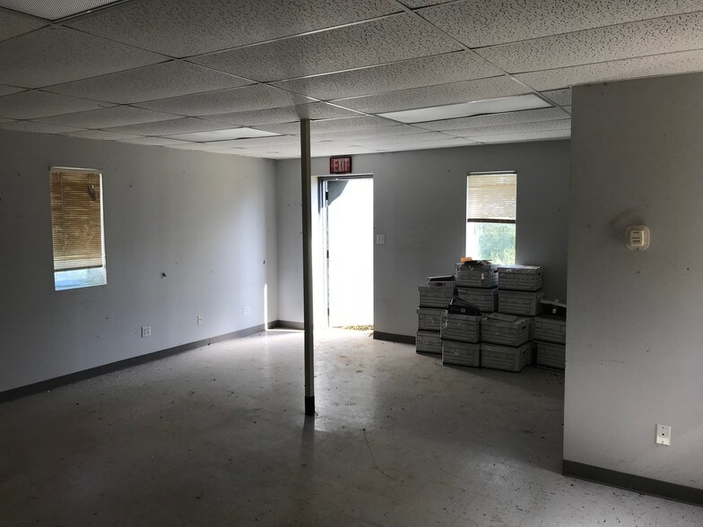 More Photos Of 9097 FM 2255, Lubbock Warehouse For Lease