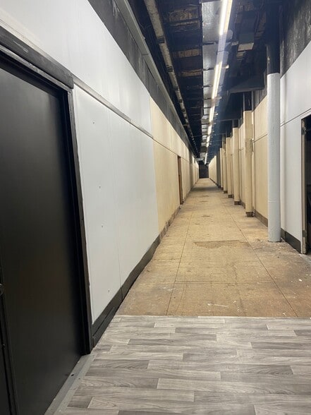 More Photos Of 831 Broad St, Utica Manufacturing For Lease