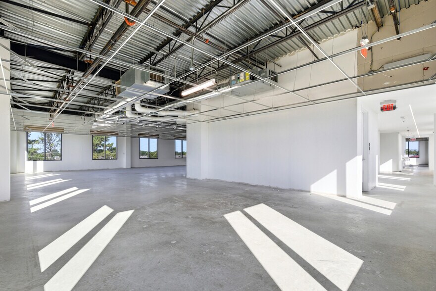 More Photos Of 10402 Valley Forge Dr, Houston Office For Lease